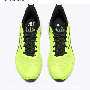 Diadora Mythos Volo 4 Blueshield Running Shoes